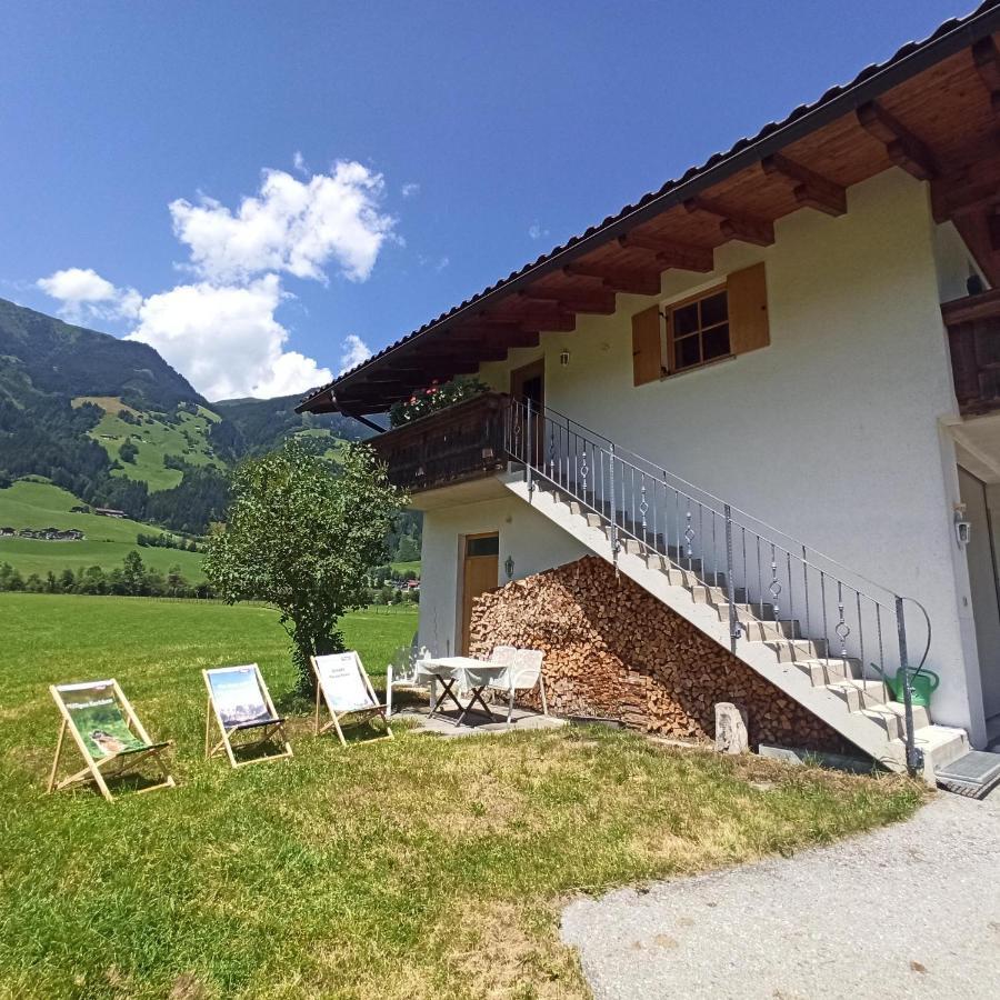 Ferienwohnung Zillertaler Alpenblick 젤암질러 외부 사진